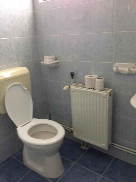 Alom Haz Apartment ซาลาคาโรส ภายนอก รูปภาพ