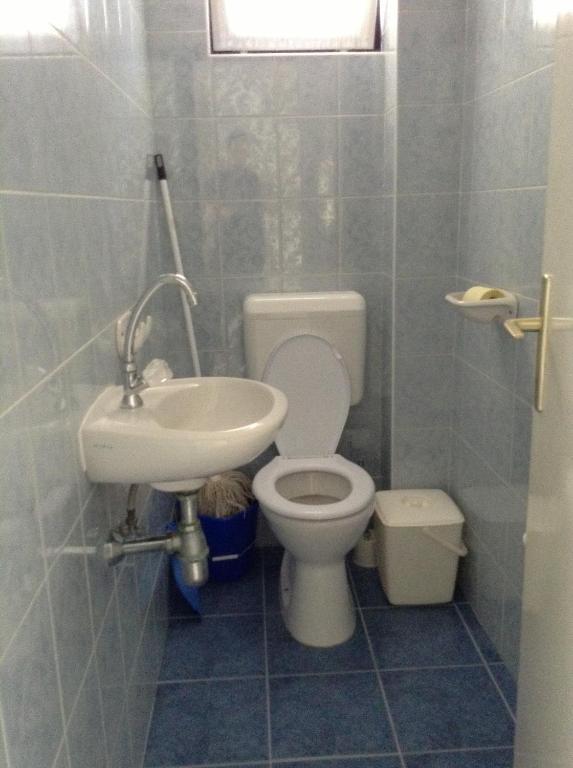 Alom Haz Apartment ซาลาคาโรส ห้อง รูปภาพ