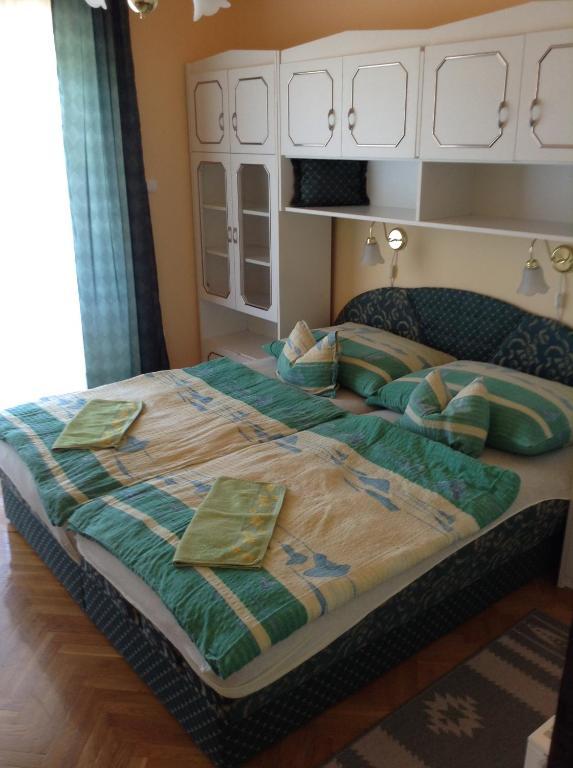 Alom Haz Apartment ซาลาคาโรส ห้อง รูปภาพ